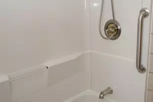 565 100th Ave N, Naples, FL 34108 - Photo 5