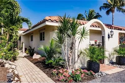 1455 Curlew Ave #1, Naples, FL 34102 - Photo 1