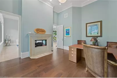 6489 Highcroft Dr, Naples, FL 34119 - Photo 7