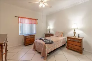 725 Saratoga Cir, Naples, FL 34104 - Photo 19