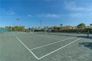 725 Saratoga Cir, Naples, FL 34104 - Photo 33