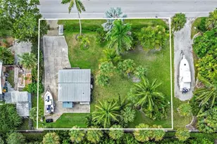 1931 Danford St, Naples, FL 34112 - Photo 11