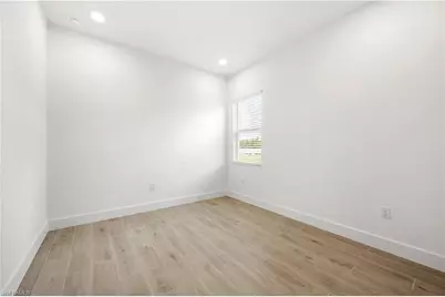 9033 Wisteria Way, Naples, FL 34114 - Photo 17