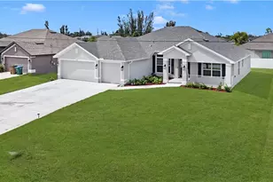 2729 NW 5th Terrace, Cape Coral, FL 33993 - Photo 3