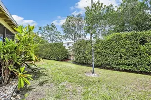 3 Knights Bridge Rd, Naples, FL 34112 - Photo 11