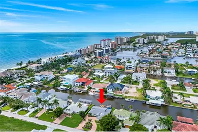 151 Bayview Ave, Naples, FL 34108 - Photo 39
