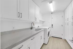 151 Bayview Ave, Naples, FL 34108 - Photo 25