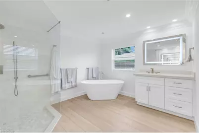 151 Bayview Ave, Naples, FL 34108 - Photo 19