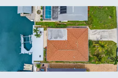 160 San Salvador St, Naples, FL 34113 - Photo 37