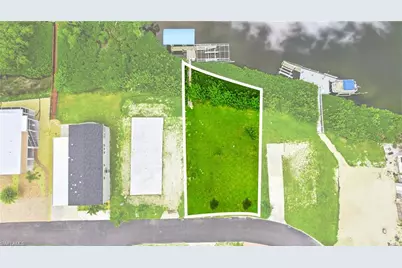 4769 Tahiti Dr, Bonita Springs, FL 34134 - Photo 15