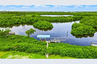 4769 Tahiti Dr, Bonita Springs, FL 34134 - Photo 9