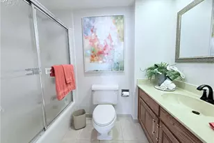 15 Bluebill Ave, Naples, FL 34108 - Photo 17