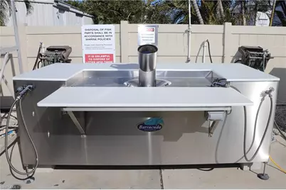 891 10th St S, Naples, FL 34102 - Photo 5