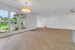 2105 Sheepshead Dr, Naples, FL 34102 - Photo 15