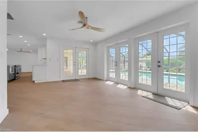 2105 Sheepshead Dr, Naples, FL 34102 - Photo 13