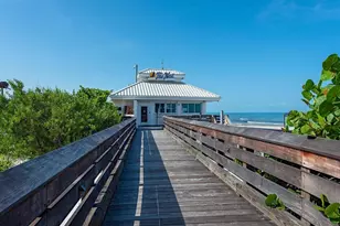 7117 Pelican Bay Blvd, Naples, FL 34108 - Photo 25