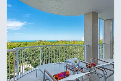 7117 Pelican Bay Blvd #507, Naples, FL 34108 - Photo 1
