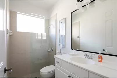 982 Tivoli Ct, Naples, FL 34104 - Photo 33