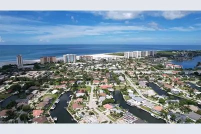200 Copperfield Ct, Marco Island, FL 34145 - Photo 1