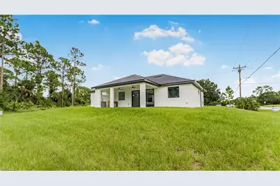 178 McArthur Blvd, Lehigh Acres, FL 33974 - Photo 15