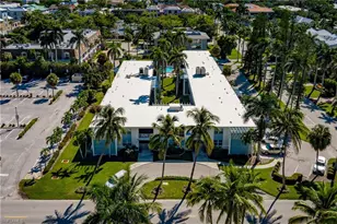 1295 Gulf Shore Blvd S, Naples, FL 34102 - Photo 35