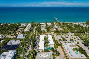 1295 Gulf Shore Blvd S, Naples, FL 34102 - Photo 31