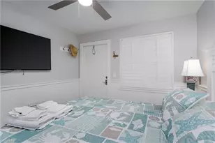 1295 Gulf Shore Blvd S, Naples, FL 34102 - Photo 19