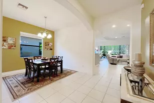 1366 Serrano Cir, Naples, FL 34105 - Photo 3