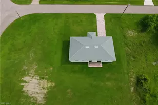 432 Raymer St, Lehigh Acres, FL 33974 - Photo 21