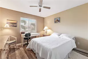 1001 Eastham Way, Naples, FL 34104 - Photo 17