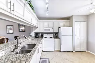 1001 Eastham Way, Naples, FL 34104 - Photo 9