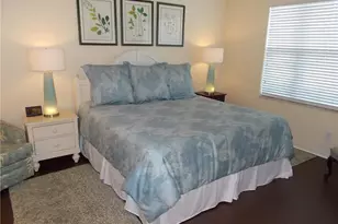 5693 Heron Ln, Naples, FL 34110 - Photo 7