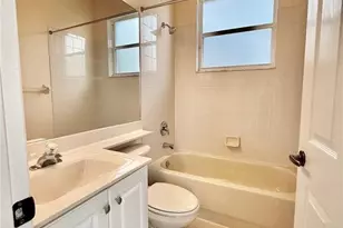 1098 Port Orange Way, Naples, FL 34120 - Photo 25