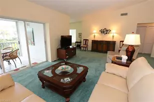 784 Willowbrook Dr, Naples, FL 34108 - Photo 3