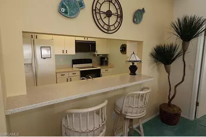 784 Willowbrook Dr #608, Naples, FL 34108 - Photo 7