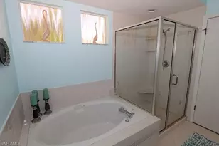 784 Willowbrook Dr, Naples, FL 34108 - Photo 11