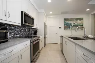 1035 3rd Ave S, Naples, FL 34102 - Photo 7