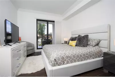 1035 3rd Ave S #303, Naples, FL 34102 - Photo 11