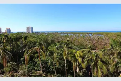 5550 Heron Point Dr #504, Naples, FL 34108 - Photo 15