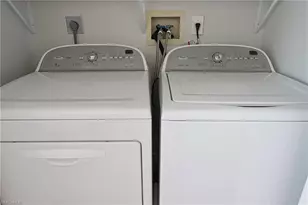 6849 Grenadier Blvd, Naples, FL 34108 - Photo 17