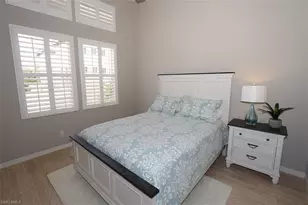 1080 5th St S, Naples, FL 34102 - Photo 13