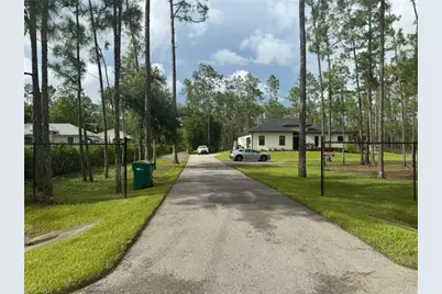 4063 4th Ave SE, Naples, FL 34117 - Photo 5