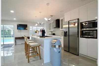 329 SE 47th Ter, Cape Coral, FL 33904 - Photo 23