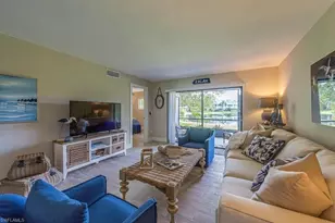 900 Misty Pines Cir, Naples, FL 34105 - Photo 3