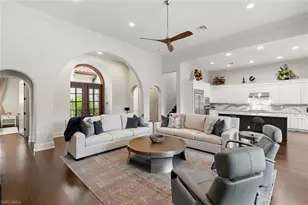 2896 Tiburon Blvd E, Naples, FL 34109 - Photo 5