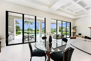 4646 Crayton Rd, Naples, FL 34103 - Photo 9