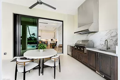 4646 Crayton Rd, Naples, FL 34103 - Photo 23