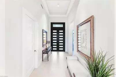 4646 Crayton Rd, Naples, FL 34103 - Photo 3