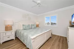 10682 Gulf Shore Dr, Naples, FL 34108 - Photo 13