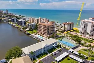 10682 Gulf Shore Dr, Naples, FL 34108 - Photo 3